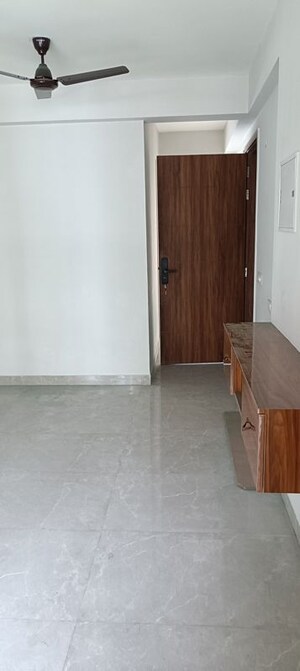 3 BHK Apartment For Sale in Signature Global City 81, Sector 81