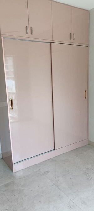 Room in 3 BHK Apartment at Signature Global City 81, Sector 81 – for Sale