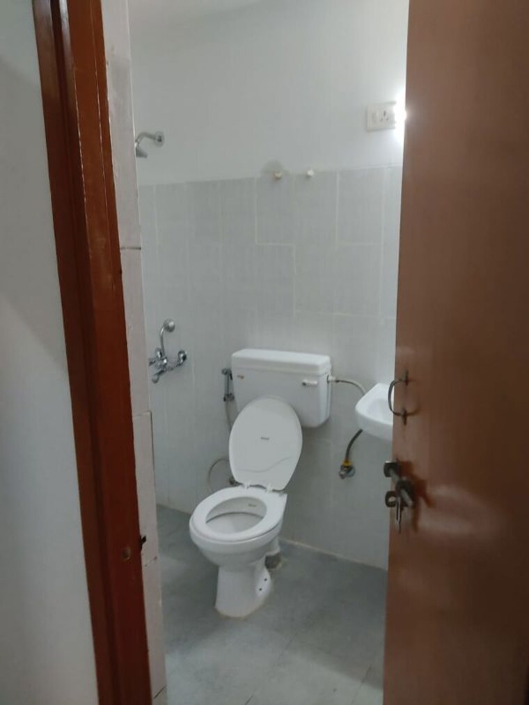 Attached Bathroom, adani-aangan 2 Bedroom 657 Sq.Ft. Apartment In Sector 89a Gurgaon 10234785