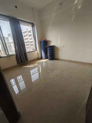 Room in 2 BHK Apartment at Pallavi Chhaya CHS, Chembur – for Rent