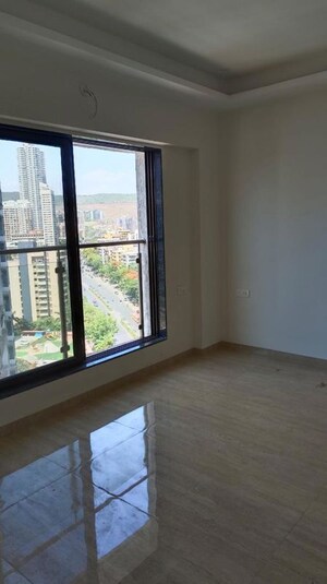 Room in 2 BHK Apartment at Je and Vee Vrindavan, Malad East – for Rent