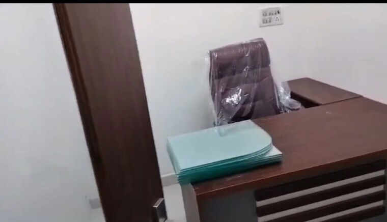undefined, sector 10 Commercial Office Space 500 Sq.Ft. In Sector 10 Noida 10234808