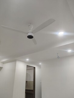 2 BHK + Study Room Apartment For Sale in Sunteck Avenue 2