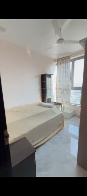 Bedroom in 3 BHK Apartment at Amanora Future Towers, Hadapsar – for Rent