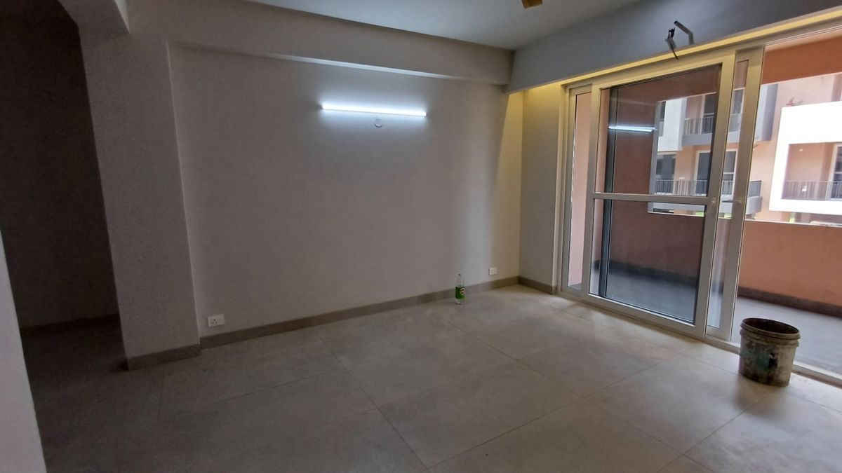 3 BHK 1700 Sq.Ft. Apartment in SAV Gulnaar Meadows