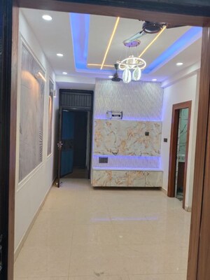 Room in 2 BHK Builder Floor at Gyan Khand ii – for Sale