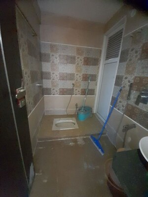 Bathroom in 1 BHK Apartment at Ulwe Sector 17 – for Rent