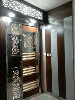 2 BHK + Extra Room Apartment For Sale in Nirala Greenshire
