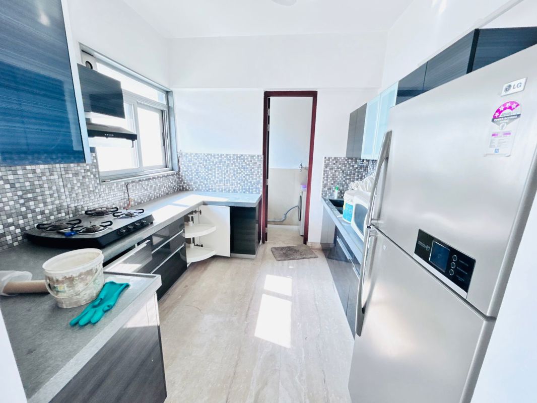 3 BHK + Pooja Room 1588 Sq.Ft. Apartment in Amanora Gateway Towers