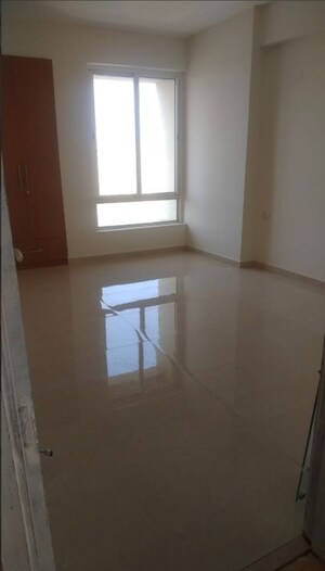 Room in 3 BHK Apartment at BPTP Park Prime, Sector 66 – for Rent