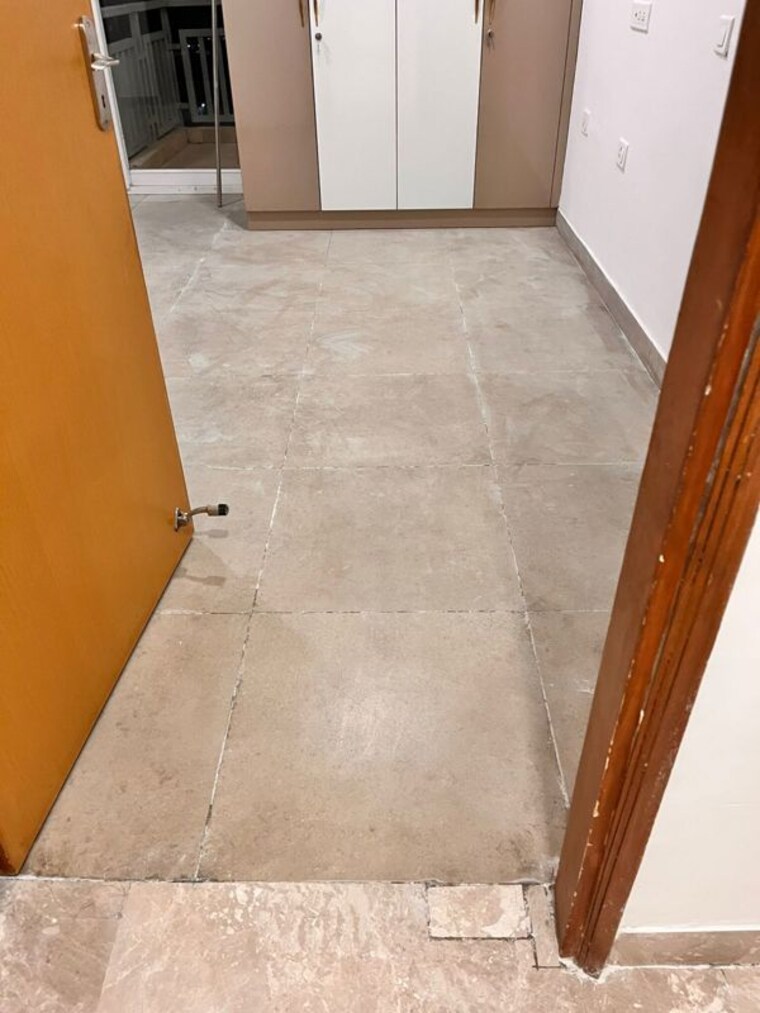 Room, ss-linden 4 Bedroom 2800 Sq.Ft. Builder Floor In Sector 84 Gurgaon 10234980
