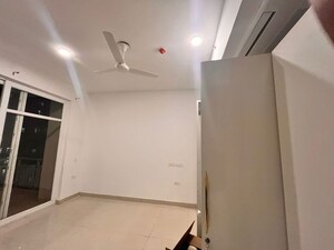 Bathroom in 4 BHK Builder Floor at SS Linden, Sector 84 – for Sale
