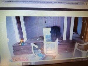 Master Bedroom in 3 BHK Apartment at Skyline Viha Wing B, Vidyavihar West – for Sale