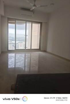 2 BHK Apartment For Rent in Kanakia Silicon Valley