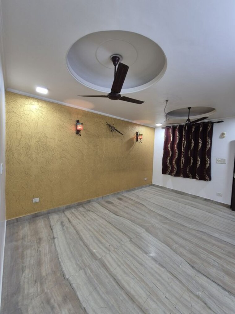 Bathroom, saket 2 Bedroom 1000 Sq.Ft. Builder Floor In Saket Delhi 10235008