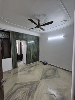 2 BHK Builder Floor For Rent in Saket