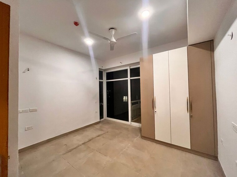 Room, ss-linden 4 Bedroom 2800 Sq.Ft. Builder Floor In Sector 84 Gurgaon 10235029