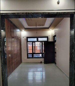 Building Lobby in 3 BHK Apartment at Rishita Manhattan, Gomti Nagar – for Rent