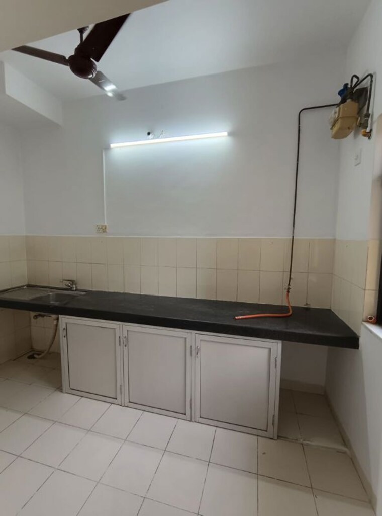 Kitchen, tata-glendale 1 Bedroom 450 Sq.Ft. Apartment In Vasant Vihar Thane 10235066