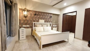 Bedroom in 6 BHK Apartment at Kumar Peninsula, Baner – for Sale