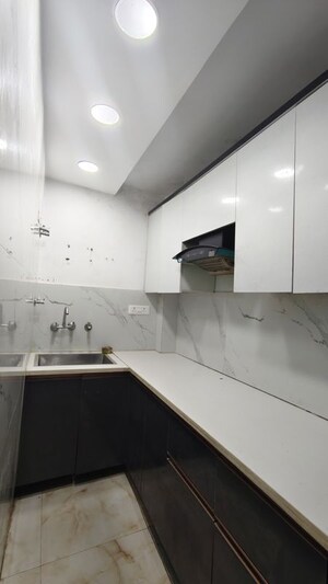 Kitchen in 2 BHK Builder Floor at Govindpuri – for Rent