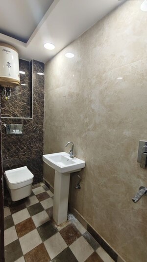 Bathroom in 2 BHK Builder Floor at Govindpuri – for Rent