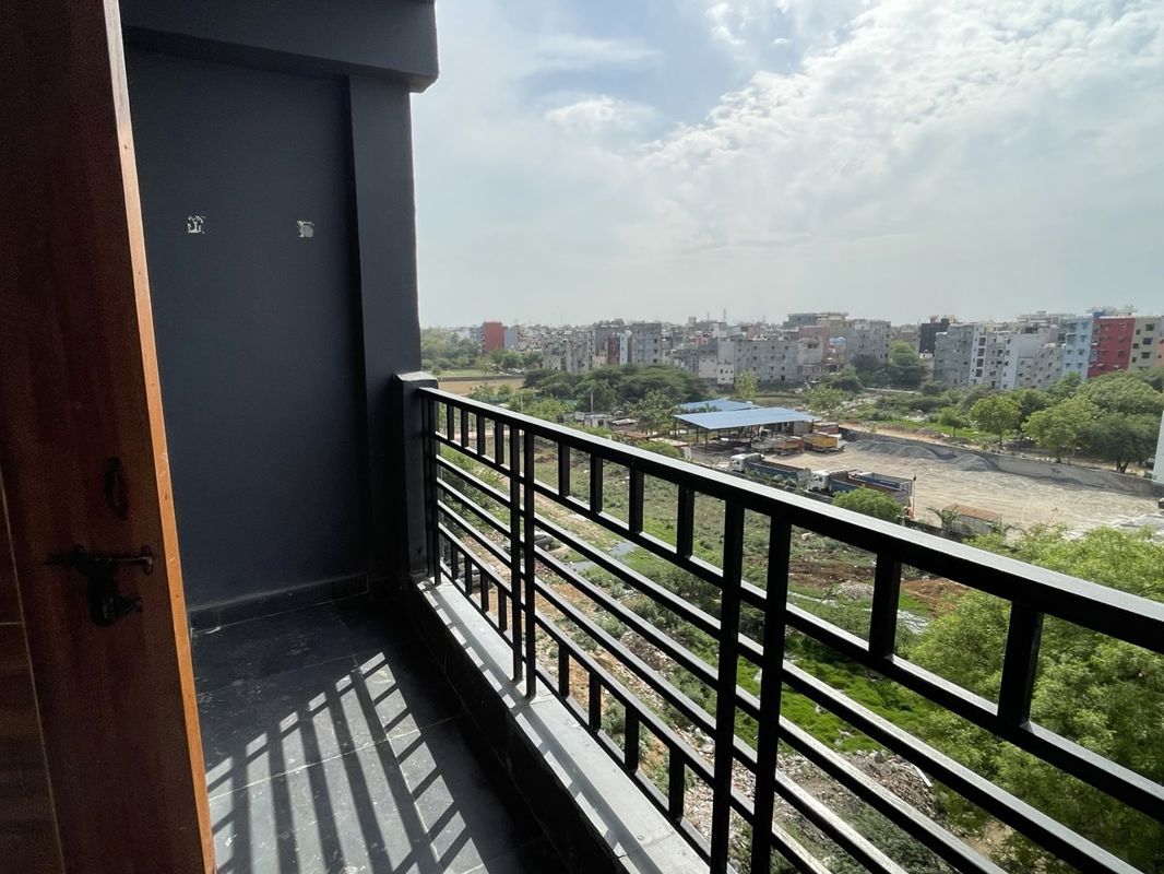 1 BHK Builder Floor For Rent in Saket
