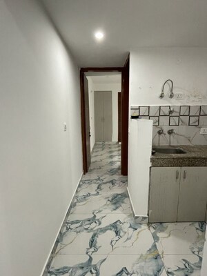 Room in 1 BHK Builder Floor at Saket – for Rent