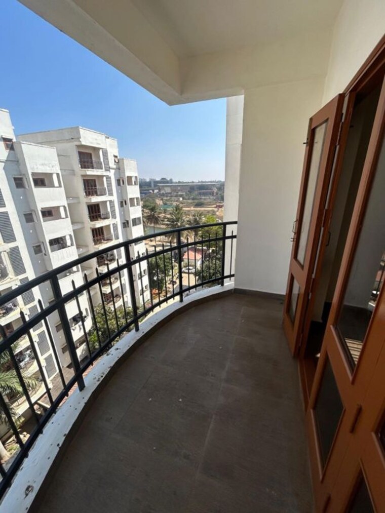 Balcony, shanders-alta-vista 3 Bedroom 1800 Sq.Ft. Apartment In Electronic City Bangalore 10235109