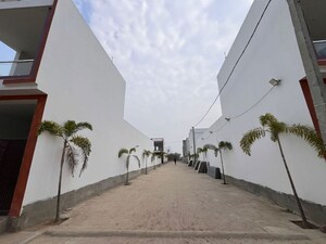 Staircase in 3 BHK Independent House at Jankipuram Extension – for Sale