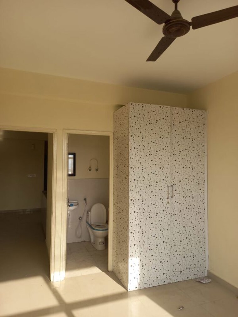 Room, pyramid-fusion-homes 2 Bedroom 680 Sq.Ft. Apartment In Sector 70a Gurgaon 10235118