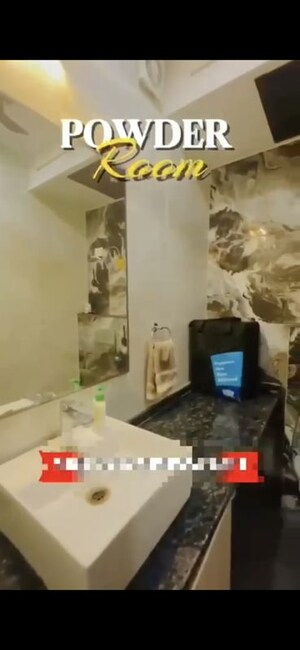 Team Area in 4 BHK Builder Floor at Sector 85 – for Rent