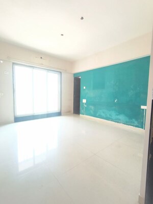 Room in 3 BHK Apartment at Avirahi Homes, Borivali West – for Rent