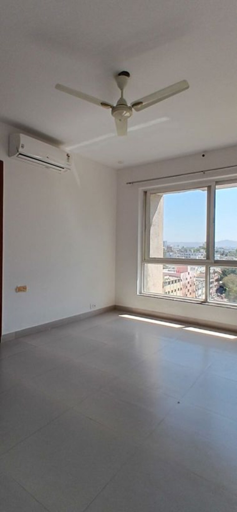 Room, amanora-gold-towers 2 Bedroom 646 Sq.Ft. Apartment In Hadapsar Pune 10235153