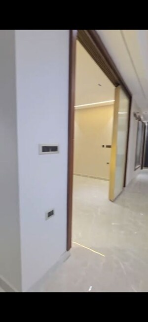 Building Lobby in 4 BHK Builder Floor at Sector 89 – for Rent