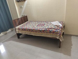 Bedroom in 2 BHK Apartment at Goregaon West – for Sale