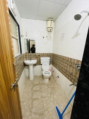 Bathroom in 1 BHK Apartment at Electricity Board Area – for Rent