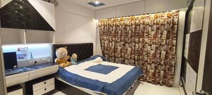 Bedroom in 2.5 BHK Apartment at Neelkanth Greens, Manpada – for Rent