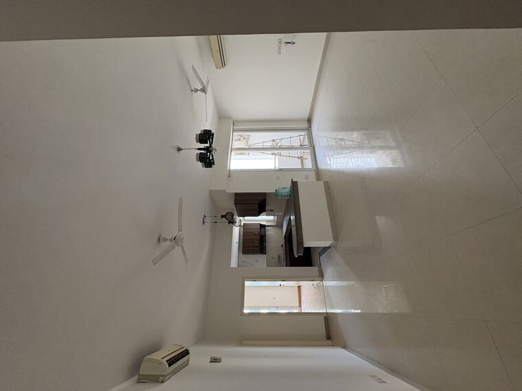 Bathroom, emaar-mgf-the-palm-drive-studios 2 Bedroom 1188 Sq.Ft. Apartment In Sector 66 Gurgaon 10235182