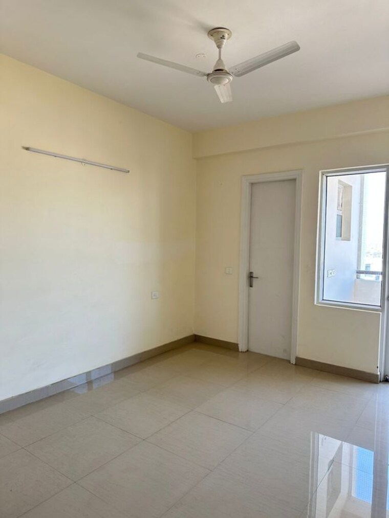 Room, malwa-escon-primera 3 Bedroom 1550 Sq.Ft. Apartment In International Airport Road Zirakpur 10235190