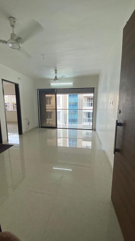 3 BHK 1300 Sq.Ft. Apartment in Chhaya Society
