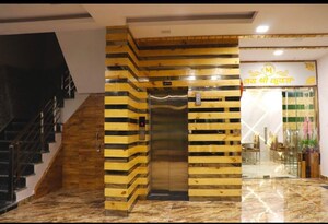 Lift in  Pg at Kota Industrial Area – for Rent