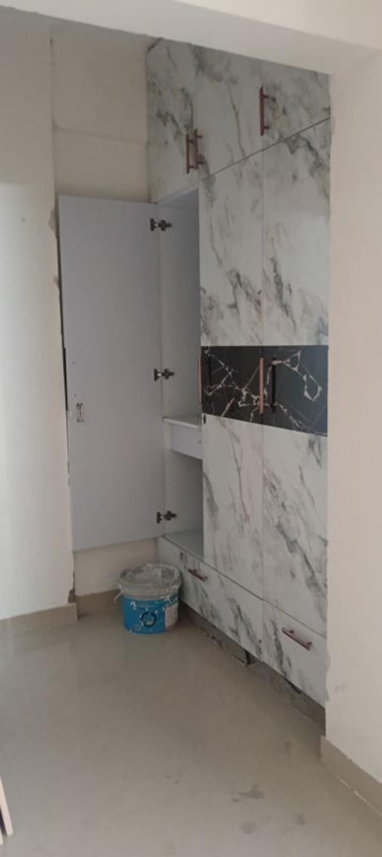 Bathroom, amrapali-heartbeat-city 3 Bedroom 1735 Sq.Ft. Apartment In Sector 107 Noida 10235224