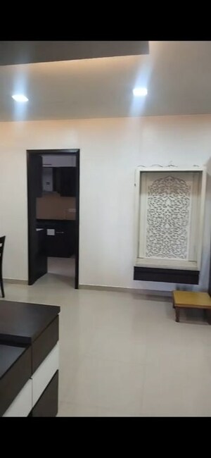 1 BHK Apartment For Rent in Kabra Aurum, Goregaon West