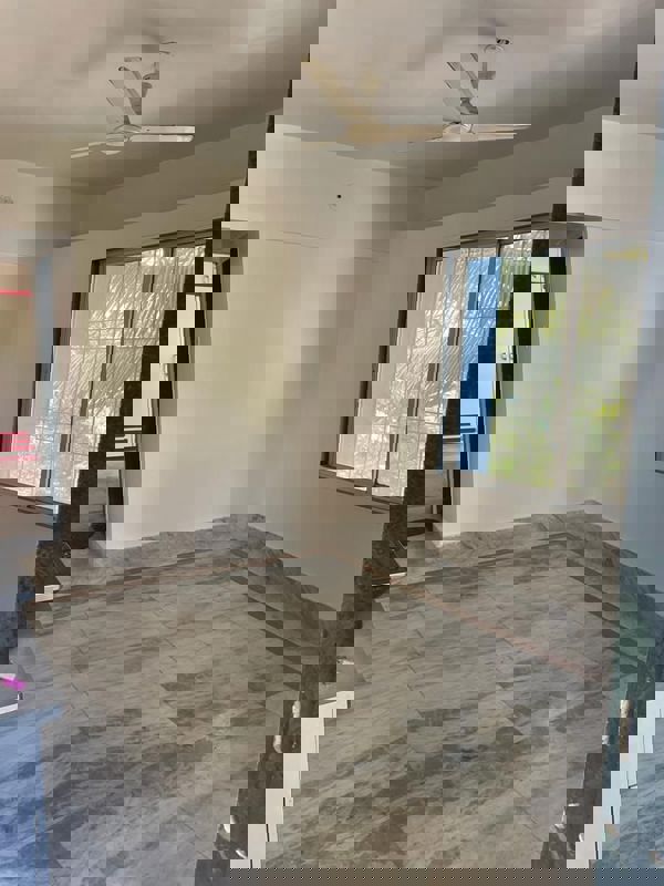 1 BHK 600 Sq.Ft. Apartment in Meenakshi Puram Building E