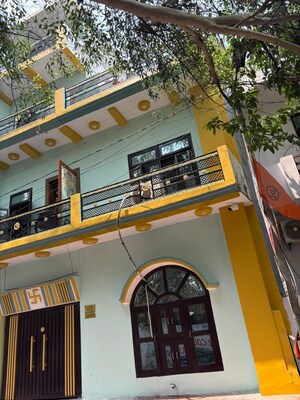 2 BHK Independent House For Rent in Kamta