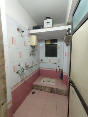 Bathroom in 2 BHK Apartment at Vijay Apartments Waghbil, Waghbil – for Rent