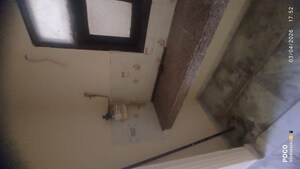 Room in 1 BHK Builder Floor at Mehrauli – for Rent