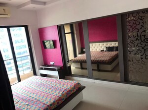 Bedroom in 2 BHK Apartment at K Raheja Interface Heights, Malad West – for Sale