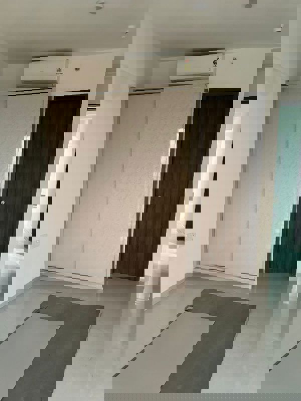 3 BHK + Pooja Room 1070 Sq.Ft. Apartment in Goel Ganga Serio E F Building